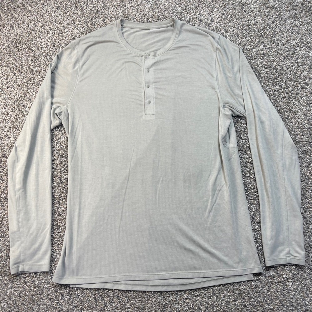 Lululemon Men's Large Metal Vent Tech Henley Long Sleeve Button Snap Shirt Gray